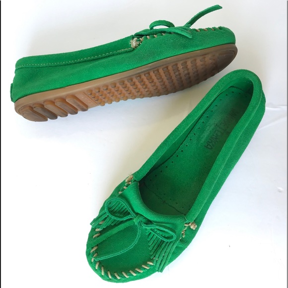 green minnetonka moccasins